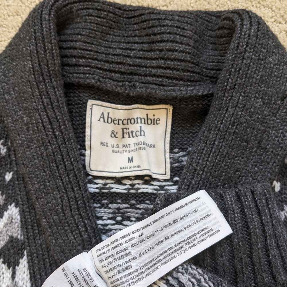 Abercrombie Fitch Men Fair Isle Cardigan Sweater Shawl Collar M Noridc Ski Apres - Picture 3 of 6